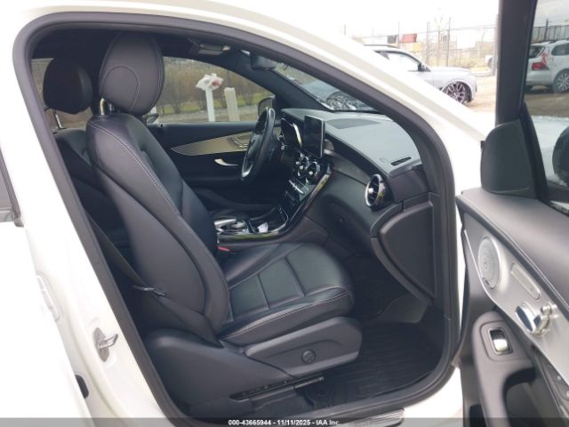 2017 MERCEDES-BENZ GLC 300 WDC0G4KB1HV006979 Photo 4