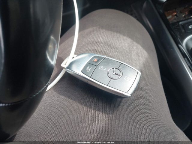 2023 MERCEDES-BENZ GLA 250 W1N4N4HB8PJ444241 Photo 10