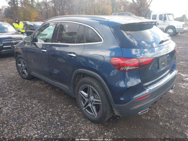 2023 MERCEDES-BENZ GLA 250 W1N4N4HB8PJ444241 Photo 2