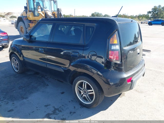 43665998 :رقم المزاد ، KNDJT2A25A7030515 vin ، 2010 Kia Soul ! مزاد بيع