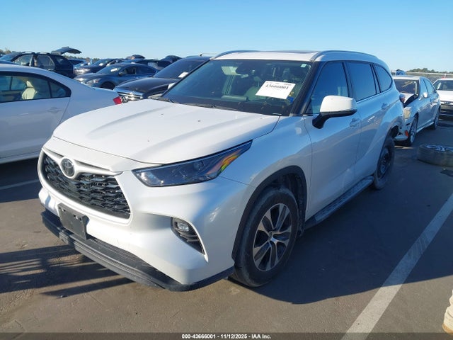 2024 TOYOTA HIGHLANDER 5TDKDRAH4RS533999 Photo 1