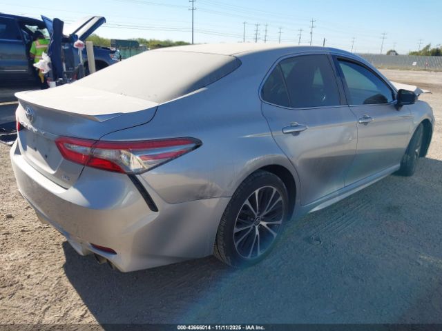 2018 TOYOTA CAMRY 4T1B11HK7JU136455 Photo 3