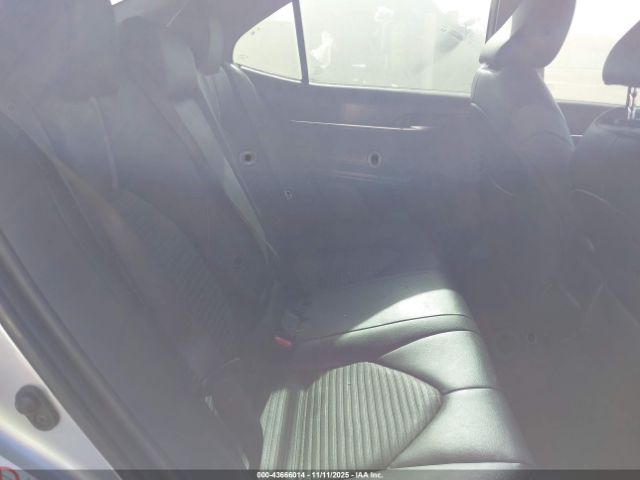 2018 TOYOTA CAMRY 4T1B11HK7JU136455 Photo 7