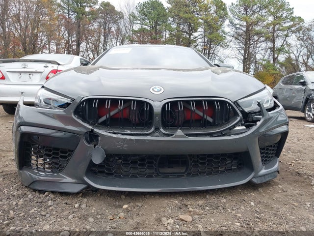 BMW M8 Gran Coupe Competition 2024 WBSGV0C02RCP30475 Image 12