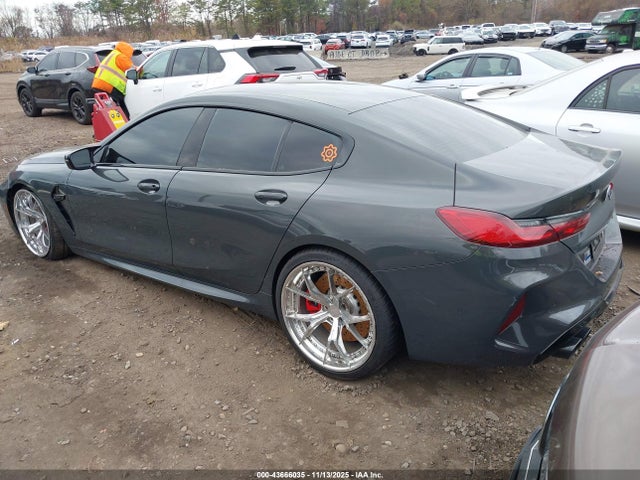 BMW M8 Gran Coupe Competition 2024 WBSGV0C02RCP30475 Image 3