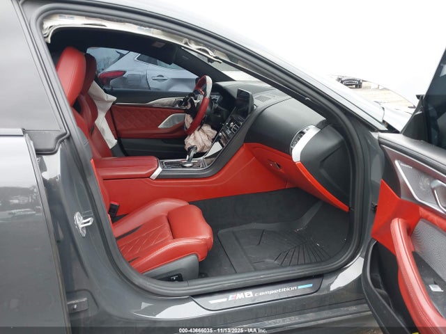 BMW M8 Gran Coupe Competition 2024 WBSGV0C02RCP30475 Image 5