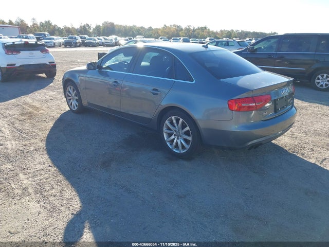 2013 AUDI A4 WAUAFAFL4DN049444 Photo 2