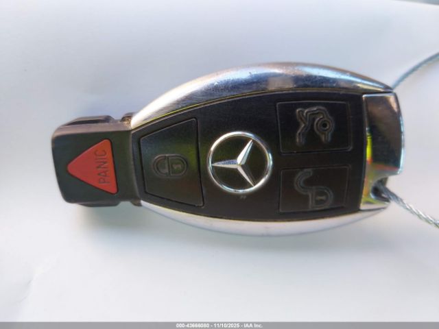 2011 MERCEDES-BENZ C 300 WDDGF5EB9BA469482 Photo 10