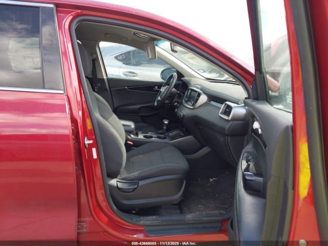 2020 KIA SORENTO 5XYPG4A32LG711952 Photo 4