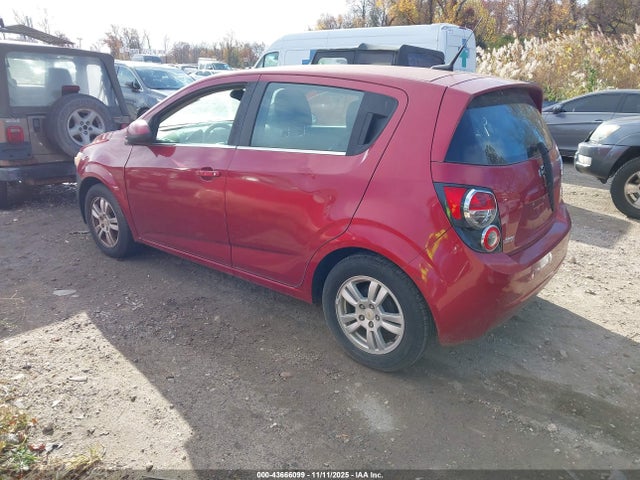 2012 CHEVROLET SONIC 1G1JC6SH6C4134342 Photo 2