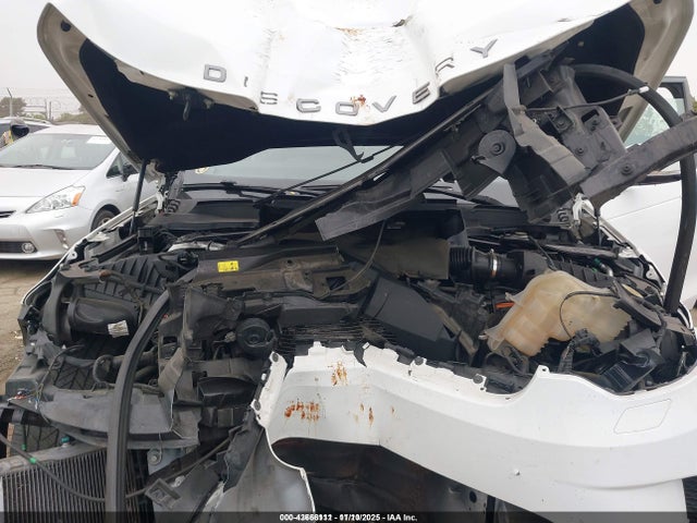 Land Rover Discovery Hse 2017 SALRRBBV6HA046111 Image 10