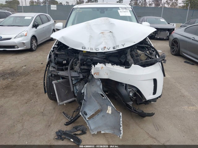 Land Rover Discovery Hse 2017 SALRRBBV6HA046111 Image 6