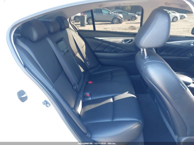 43666195 :رقم المزاد ، JN1BV7AP1EM686082 vin ، 2014 Infiniti Q50 Premium/sport مزاد بيع