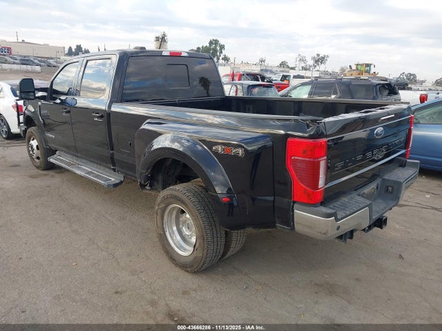 Ford F-350 Lariat 2022 1FT8W3DT2NEC88752 Image 3