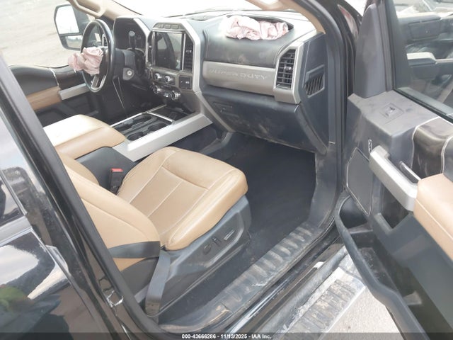 Ford F-350 Lariat 2022 1FT8W3DT2NEC88752 Image 5