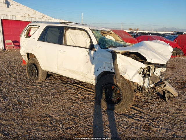 2016 TOYOTA 4RUNNER JTEBU5JR8G5289936
