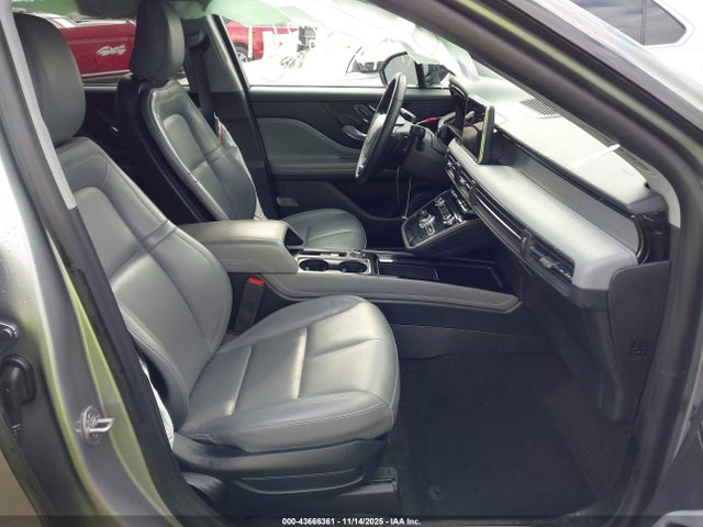 Продажа на аукционе авто 2022 Lincoln Corsair, vin: 5LMCJ1C99NUL06617, номер лота: 43666361