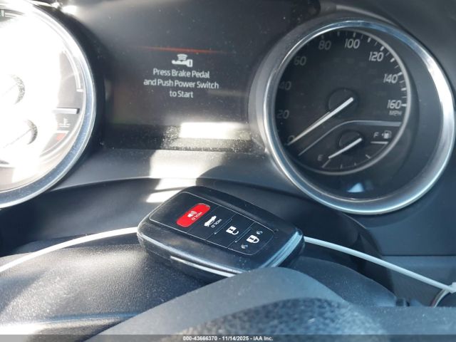 2019 TOYOTA CAMRY HYBRID 4T1B21HK0KU521080 Photo 10