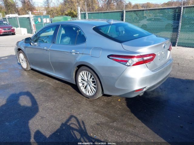2019 TOYOTA CAMRY HYBRID 4T1B21HK0KU521080 Photo 2