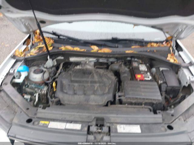 2018 VOLKSWAGEN TIGUAN 3VV0B7AX3JM078075 Photo 9