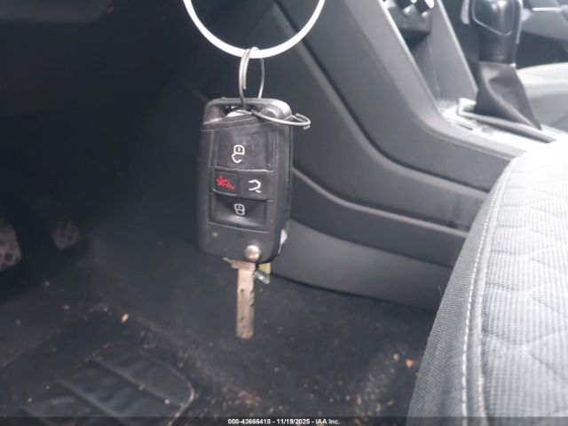 2018 VOLKSWAGEN TIGUAN 3VV0B7AX3JM078075 Photo 10