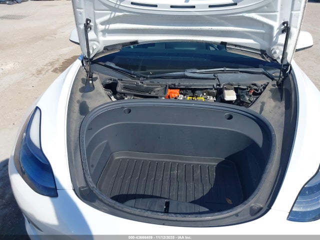 2022 TESLA MODEL 3 5YJ3E1EB7NF120143 Photo 9