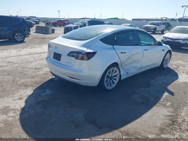 2022 TESLA MODEL 3 5YJ3E1EB7NF120143 Photo 3