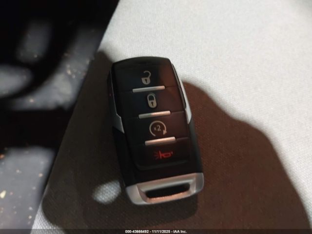 2019 RAM 1500 1C6SRFFT6KN718815 Photo 10