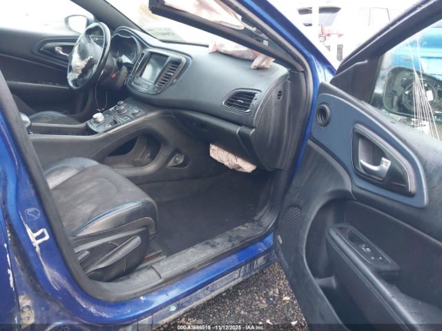 2015 CHRYSLER 200 1C3CCCBG5FN694023 Photo 4