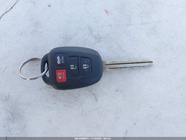 2014 TOYOTA COROLLA 5YFBURHE2EP094994 Photo 10