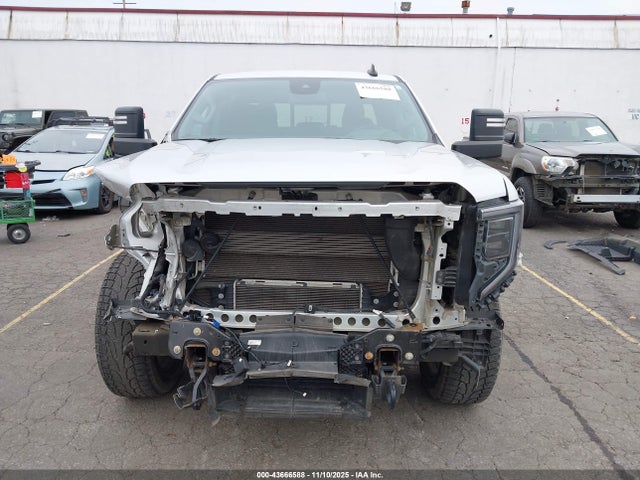 3GTUUCET0NG506523 GMC Sierra 1500 4wd Short Box Elevation/4wd Standard Box Elevation