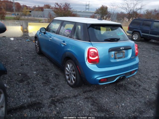 2015 MINI HARDTOP WMWXU3C53F2B56851 Photo 2