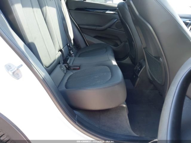 2020 BMW X1 WBXJG7C07L5R96072 Photo 7