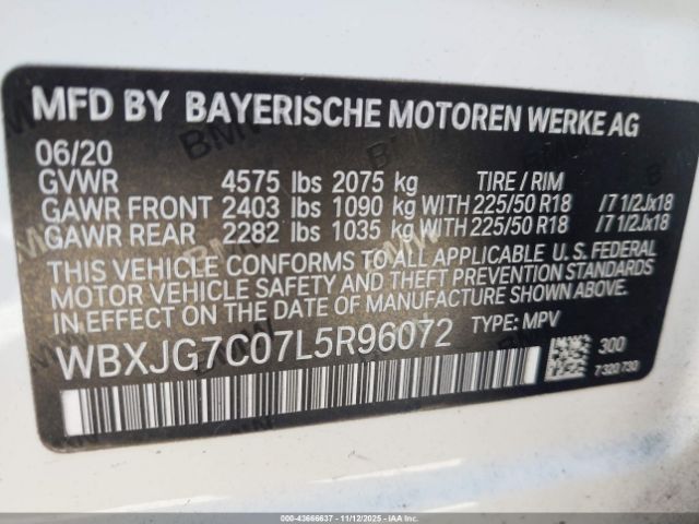 2020 BMW X1 WBXJG7C07L5R96072 Photo 8