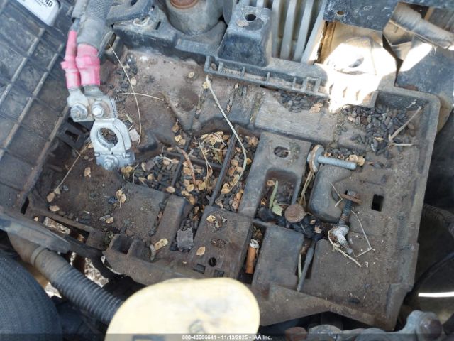 2015 CHRYSLER 200 1C3CCCAB5FN617223 Photo 5