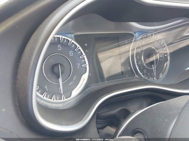 2015 CHRYSLER 200 1C3CCCAB5FN617223 Photo 6