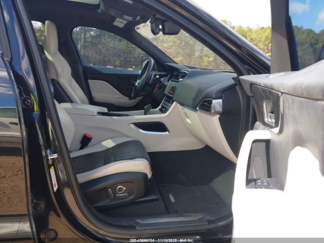 2020 JAGUAR F-PACE SADCZ2EE4LA618234 Photo 4