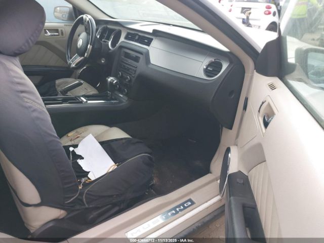 2011 FORD MUSTANG 1ZVBP8AM0B5111431 Photo 4