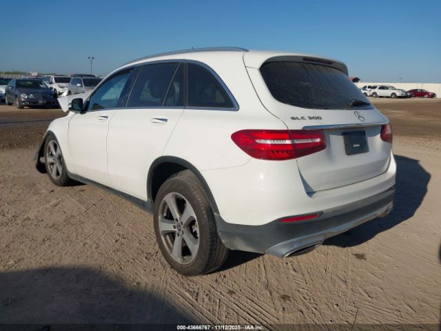 2019 MERCEDES-BENZ GLC 300 WDC0G4JB1KV181192 Photo 2