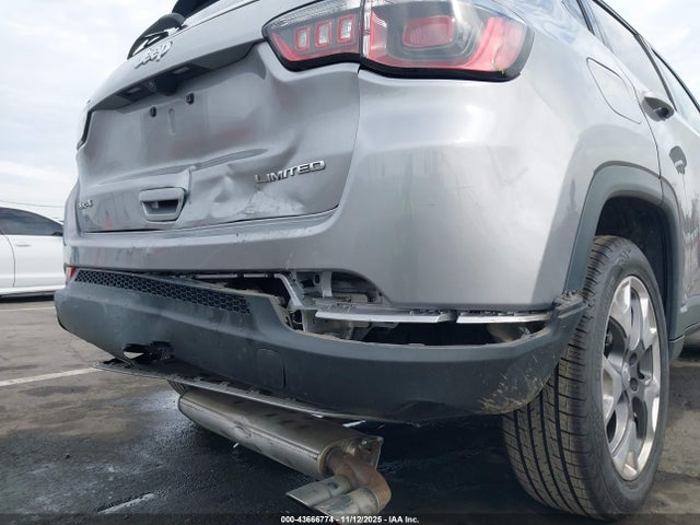 2019 JEEP COMPASS 3C4NJDCB5KT780669 Photo 5