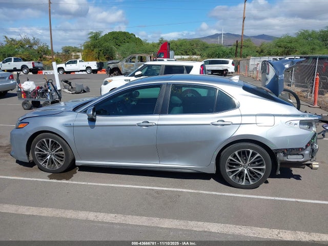 4T1J31AKXLU530986 Toyota Camry Se Hybrid