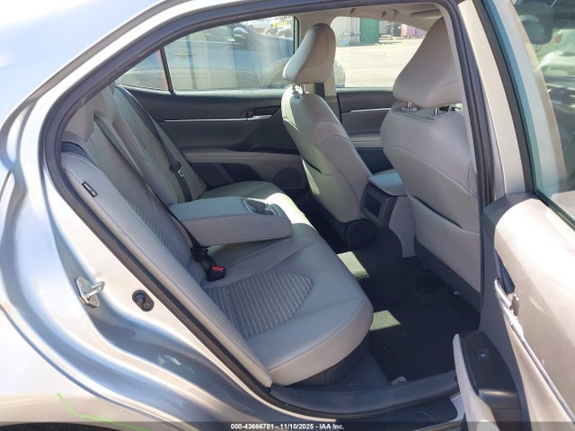 4T1J31AKXLU530986 Toyota Camry Se Hybrid