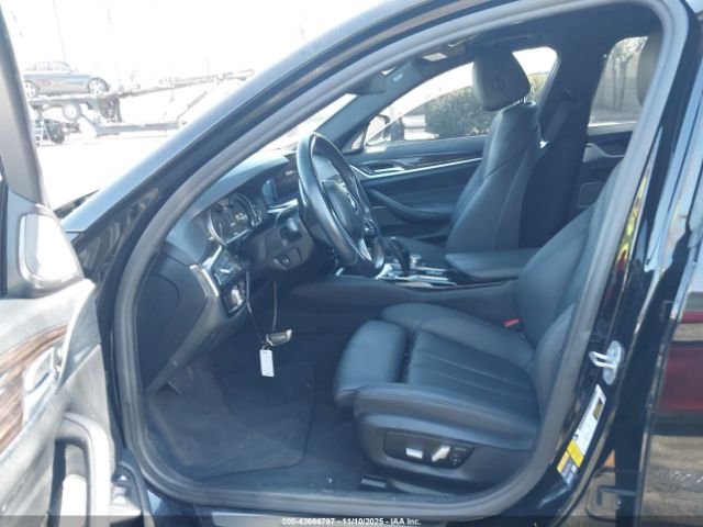 2019 BMW 530E WBAJA9C54KB388402 Photo 4