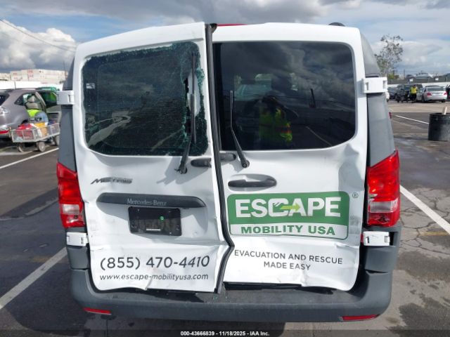 2018 MERCEDES-BENZ METRIS WD3PG2EA1J3416706 Photo 5