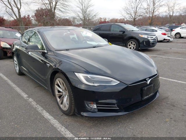 2017 TESLA MODEL S 5YJSA1E27HF203101 Photo 0