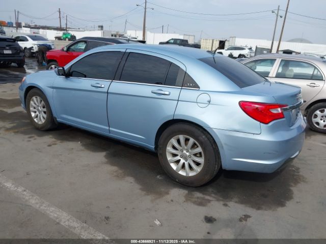 2012 CHRYSLER 200 1C3CCBBG0CN173975 Photo 2