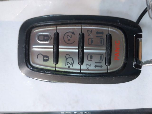 2023 CHRYSLER PACIFICA 2C4RC1BG8PR552005 Photo 10