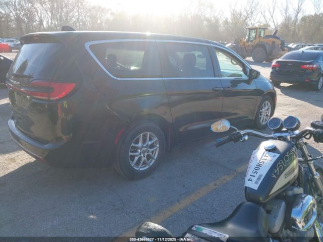 2023 CHRYSLER PACIFICA 2C4RC1BG8PR552005 Photo 3