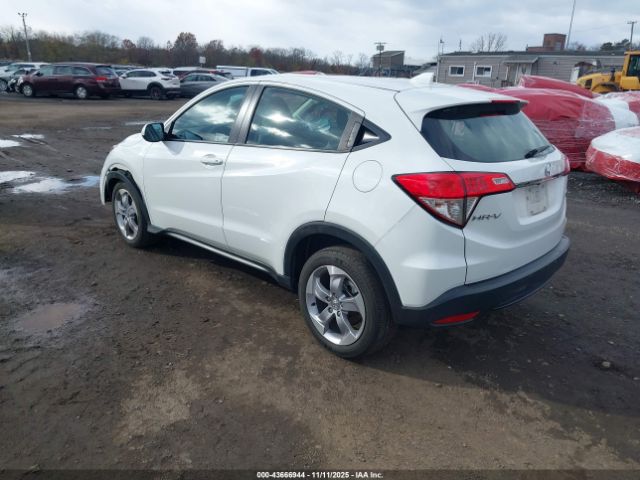 2022 HONDA HR-V 3CZRU6H36NM702710 Photo 2