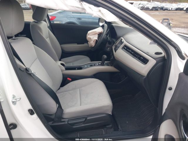 2022 HONDA HR-V 3CZRU6H36NM702710 Photo 4